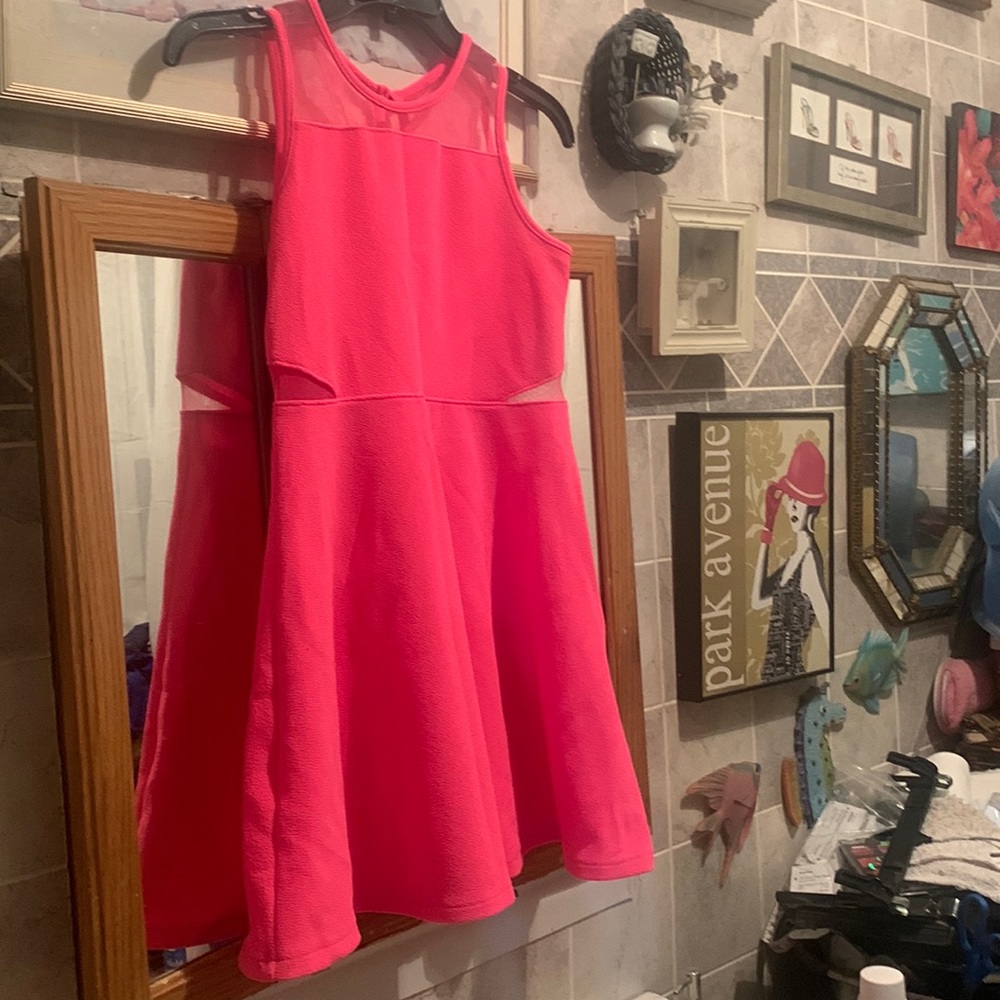 Place dress